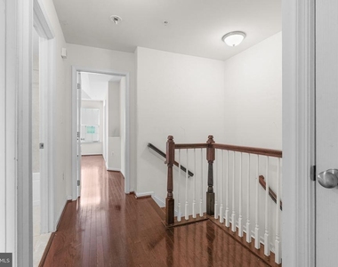 9624 Westerdale Drive - Photo Thumbnail 20