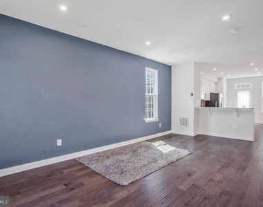 8100 Miner Street - Photo Thumbnail 8