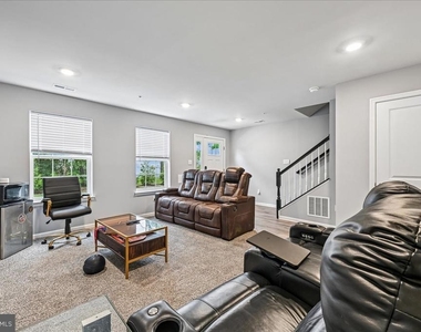 6619 Darter Way - Photo Thumbnail 4