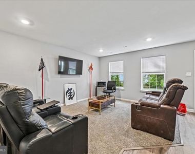 6619 Darter Way - Photo Thumbnail 3