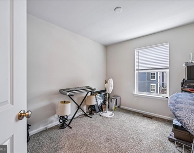 6619 Darter Way - Photo Thumbnail 17