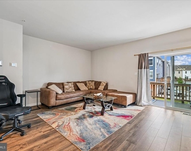 6619 Darter Way - Photo Thumbnail 6