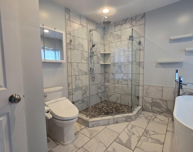 7811 New Ascot Lane - Photo Thumbnail 16