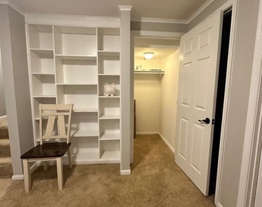 7535 Elioak Terrace - Photo Thumbnail 21