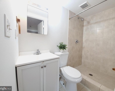 702 W Edmonston Drive - Photo Thumbnail 19