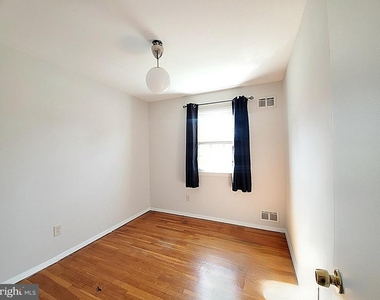 702 W Edmonston Drive - Photo Thumbnail 28