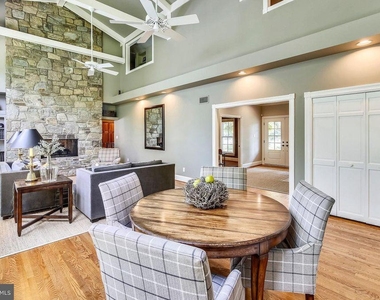 13416 Straw Bale Lane - Photo Thumbnail 12