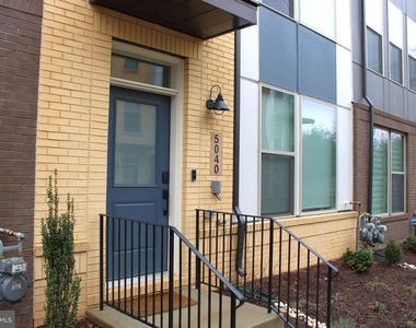 5040 Oakmoore Drive - Photo Thumbnail 1