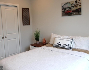 5040 Oakmoore Drive - Photo Thumbnail 23