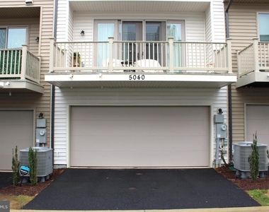 5040 Oakmoore Drive - Photo Thumbnail 35