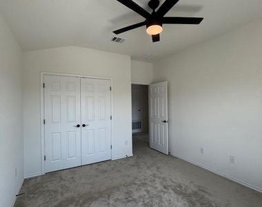 7925 Crystalbrook W - Photo Thumbnail 13