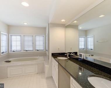 11001 Sugarbush Terrace - Photo Thumbnail 21