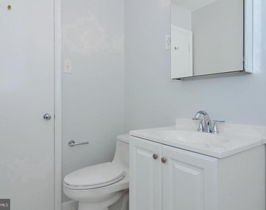 10618 Kenilworth Avenue - Photo Thumbnail 8