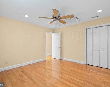 4116 Warner Street - Photo Thumbnail 31