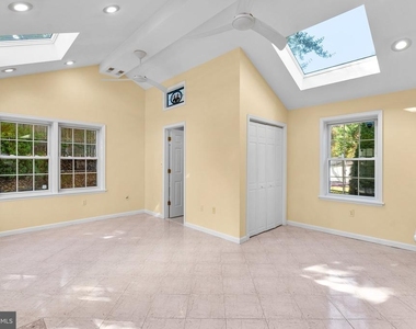 4116 Warner Street - Photo Thumbnail 19