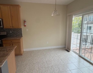 22106 Fair Garden Lane - Photo Thumbnail 12