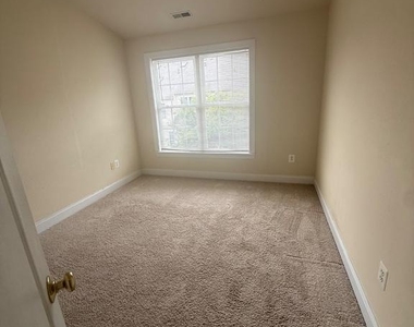 22106 Fair Garden Lane - Photo Thumbnail 23