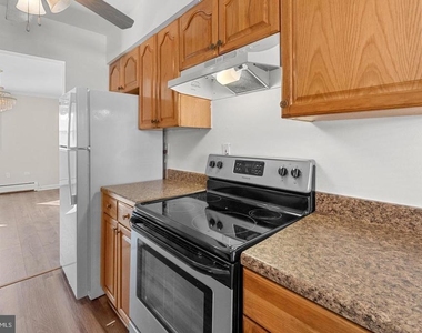 12814 Epping Terrace - Photo Thumbnail 12