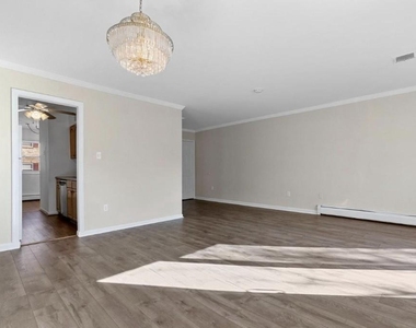 12814 Epping Terrace - Photo Thumbnail 4