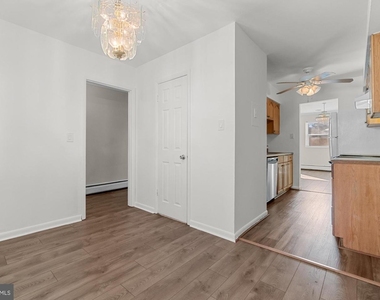 12814 Epping Terrace - Photo Thumbnail 3