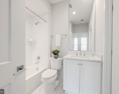10326 Grosvenor Place - Photo Thumbnail 24