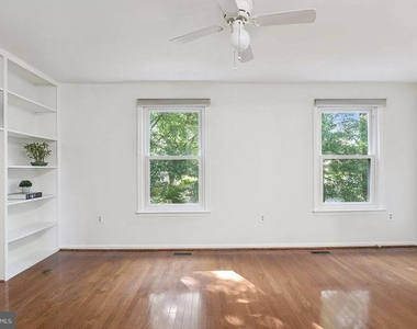 10606 Tuppence Court - Photo Thumbnail 15