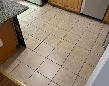 10606 Tuppence Court - Photo Thumbnail 12