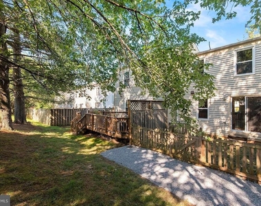 10606 Tuppence Court - Photo Thumbnail 25