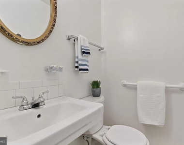 10606 Tuppence Court - Photo Thumbnail 8