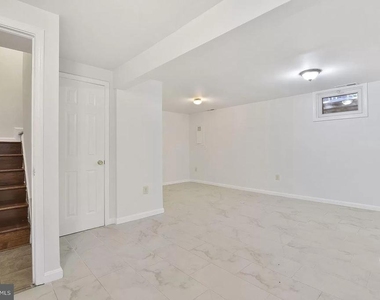 10606 Tuppence Court - Photo Thumbnail 22
