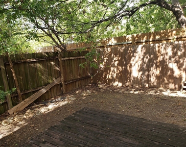 2212 Lanier Dr - Photo Thumbnail 5