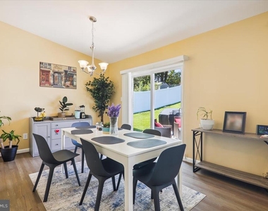 2711 Weller Road - Photo Thumbnail 11