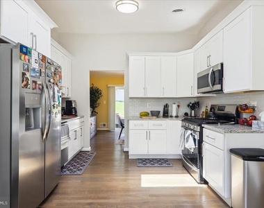 2711 Weller Road - Photo Thumbnail 1
