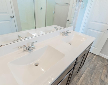6621 Kildare Dr - Photo Thumbnail 25