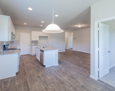 6621 Kildare Dr - Photo Thumbnail 14