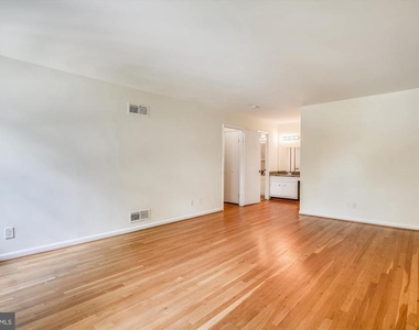11200 Powder Horn Drive - Photo Thumbnail 29
