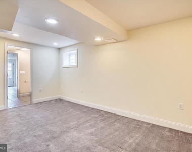 11200 Powder Horn Drive - Photo Thumbnail 38