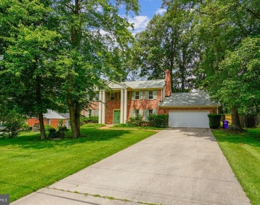 11200 Powder Horn Drive - Photo Thumbnail 50