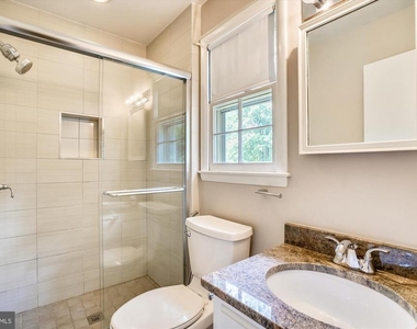 11200 Powder Horn Drive - Photo Thumbnail 32