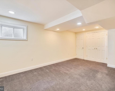 11200 Powder Horn Drive - Photo Thumbnail 36