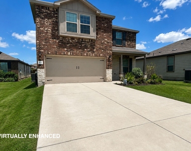 612 Sonterra Blvd - Photo Thumbnail 1