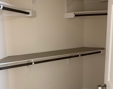 5805 Loblolly Ln - Photo Thumbnail 12