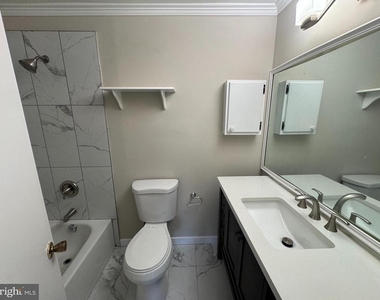 6586 Waning Moon Way - Photo Thumbnail 11