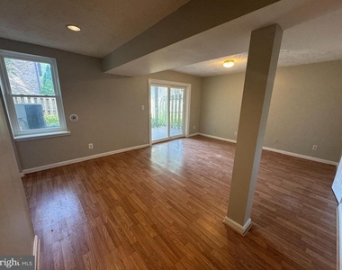 6586 Waning Moon Way - Photo Thumbnail 14
