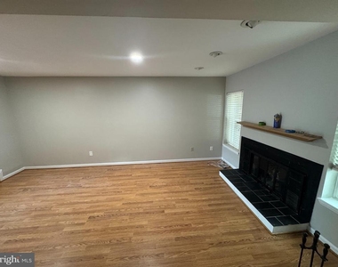 6586 Waning Moon Way - Photo Thumbnail 2