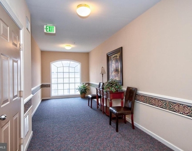 712 Kings Path - Photo Thumbnail 28