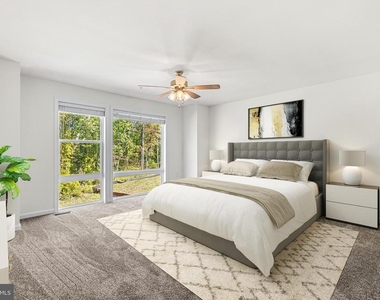 900 Gilbert Road - Photo Thumbnail 9