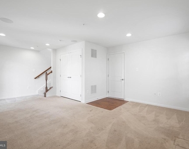 6252 Alexa Street - Photo Thumbnail 31
