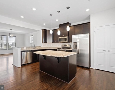 6252 Alexa Street - Photo Thumbnail 8