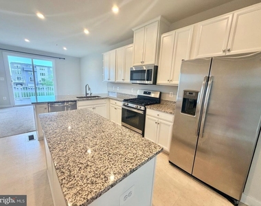 5330 Witch Hazel Lane - Photo Thumbnail 5